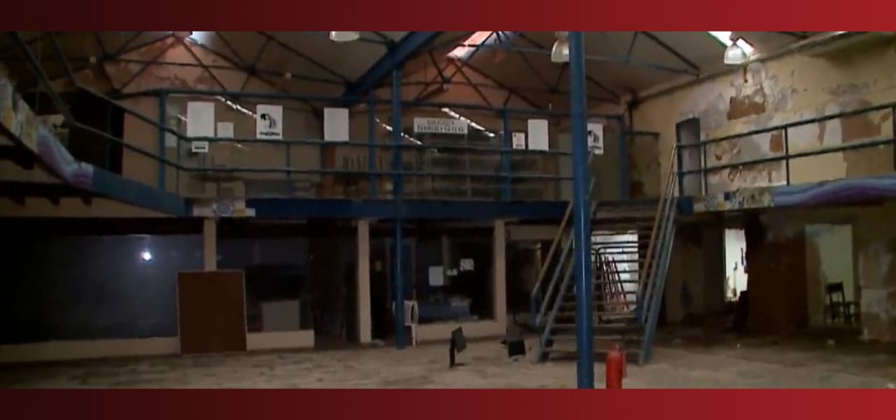 Artistas criticam abandono do prédio Odylo Costa Filho