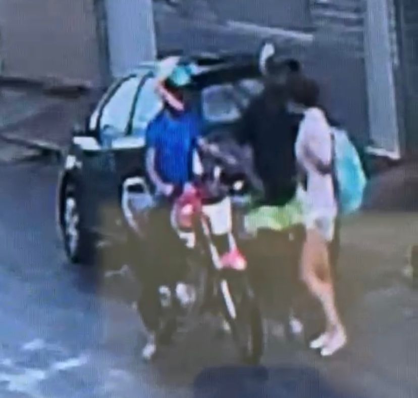 Jovem é assaltada por dupla de criminosos no Ipase de Cima; veja vídeo