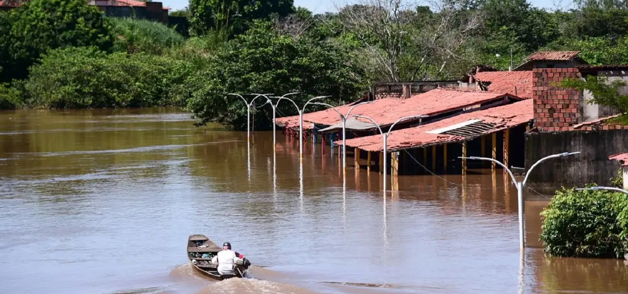 Mais de mil pessoas estão desalojadas no Maranhão