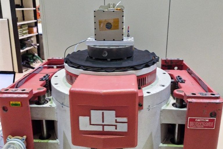 Nanossatélite desenvolvido em laboratório da UFMA será lançado ao espaço