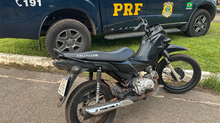 Mulher é presa em Alto Alegre do Maranhão com moto roubada no Piauí