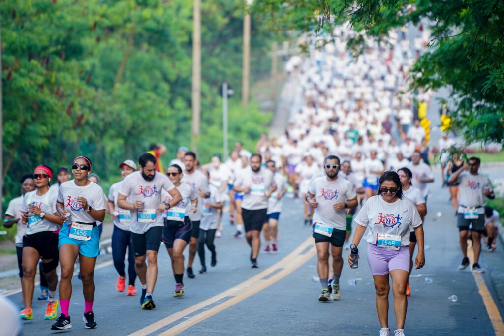 Deputados e autoridades parabenizam Iracema Vale por realização da Corrida Alema