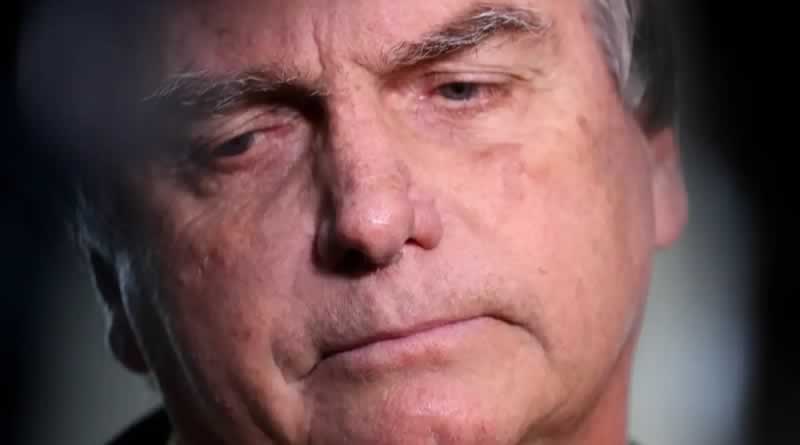 PGR diz que ex-presidente Bolsonaro liderou “longa construção criminosa”