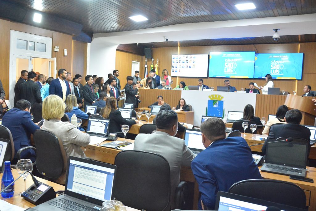 Trabalhos na Câmara serão retomados nesta segunda; Lei de Zoneamento e Orçamento Anual devem pautar debates