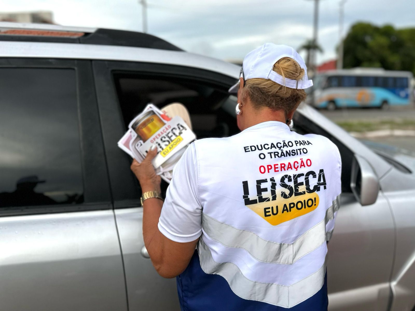 Equatorial Maranhão e Detran realizam ações educativas no trânsito durante o Carnaval