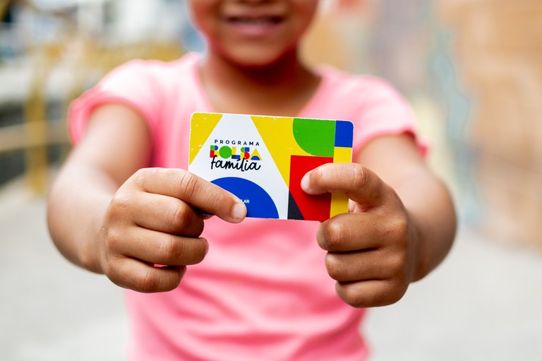 Mais de 1,23 milhão de famílias no Maranhão receberão o Bolsa Família em abril