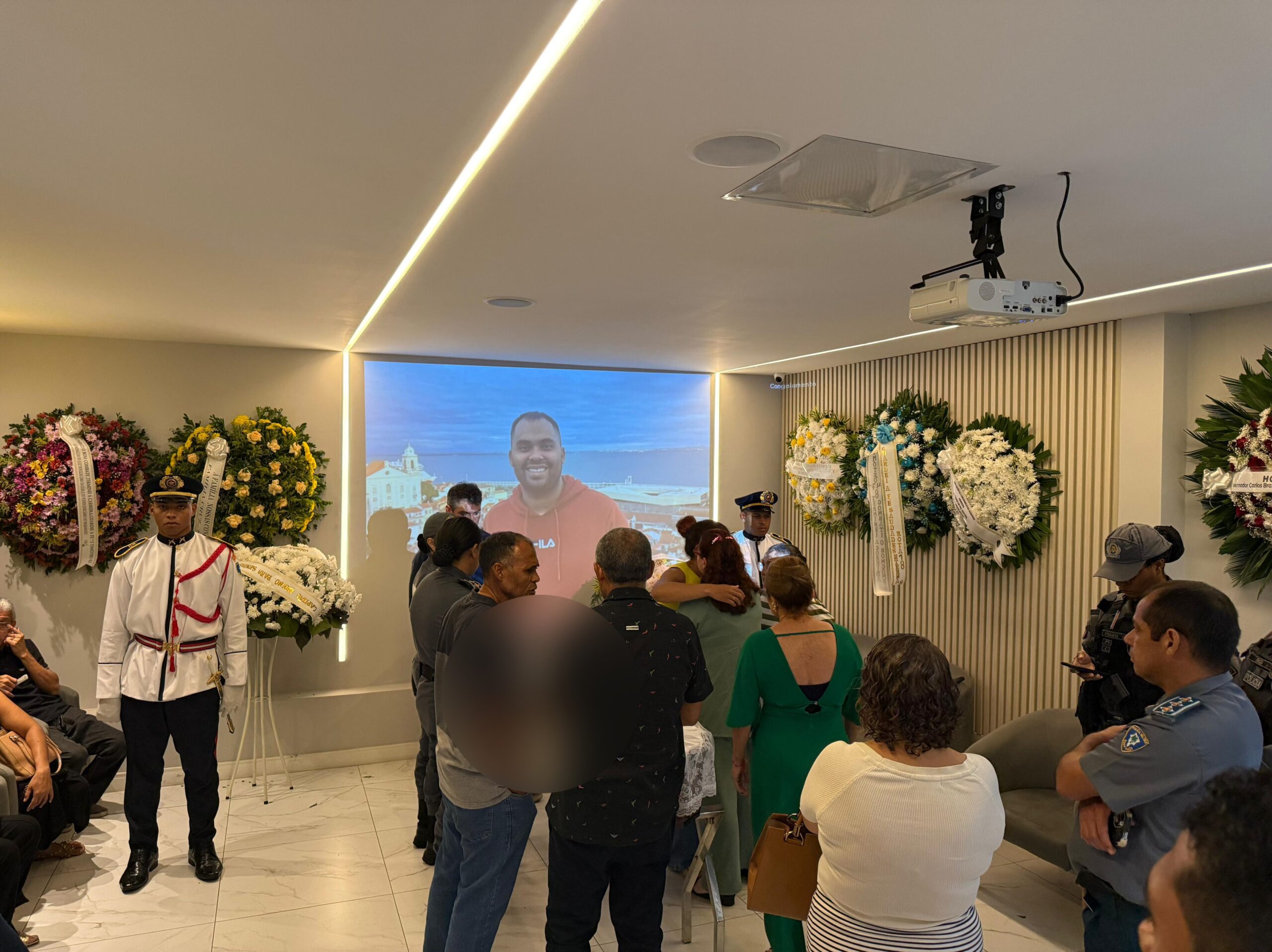 Velório de Capitão morto na Academia de Polícia acontece em São Luís