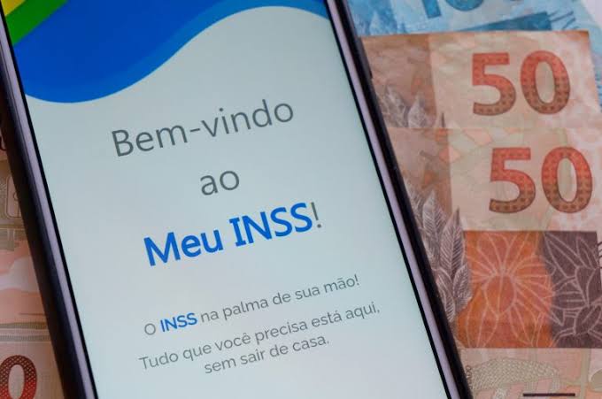 Mais de 2 milhões de aposentados e pensionistas contestam descontos indevidos no INSS