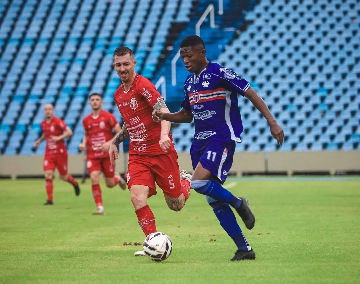 Chegou a hora! Imperatriz e MAC começam decisão do Maranhense