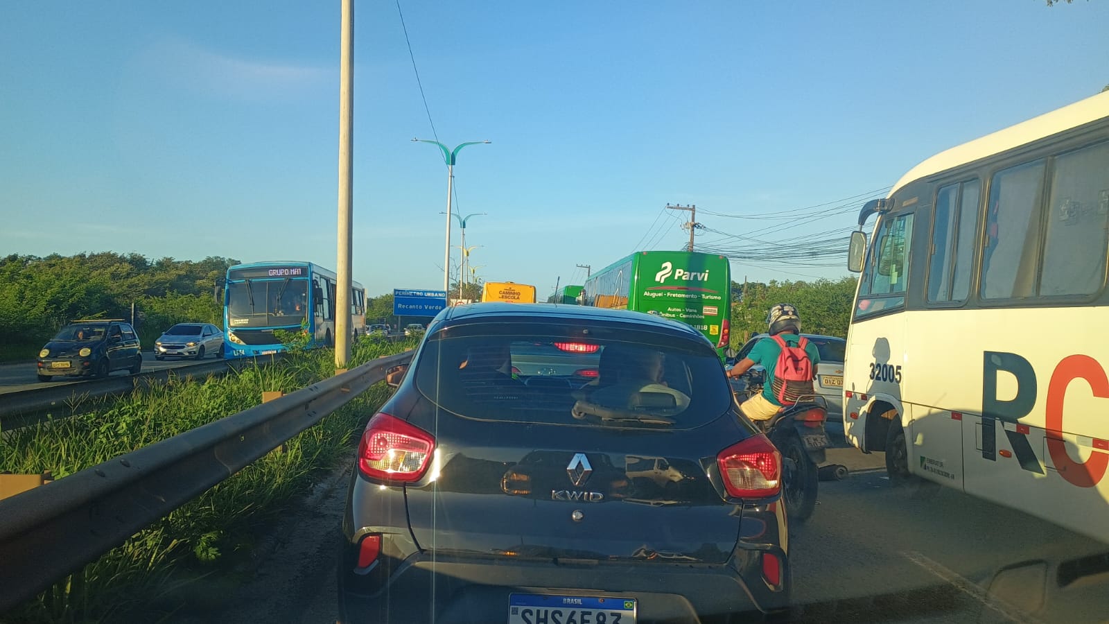 Acidente deixa trânsito lento na BR-135