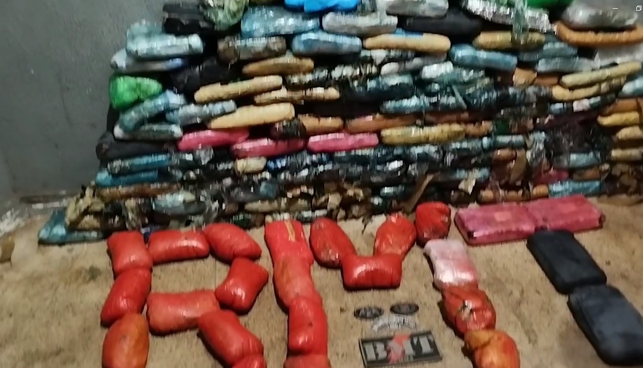 Caminhão com carga ilegal: mais de 100 Kg de drogas são apreendidas em Imperatriz