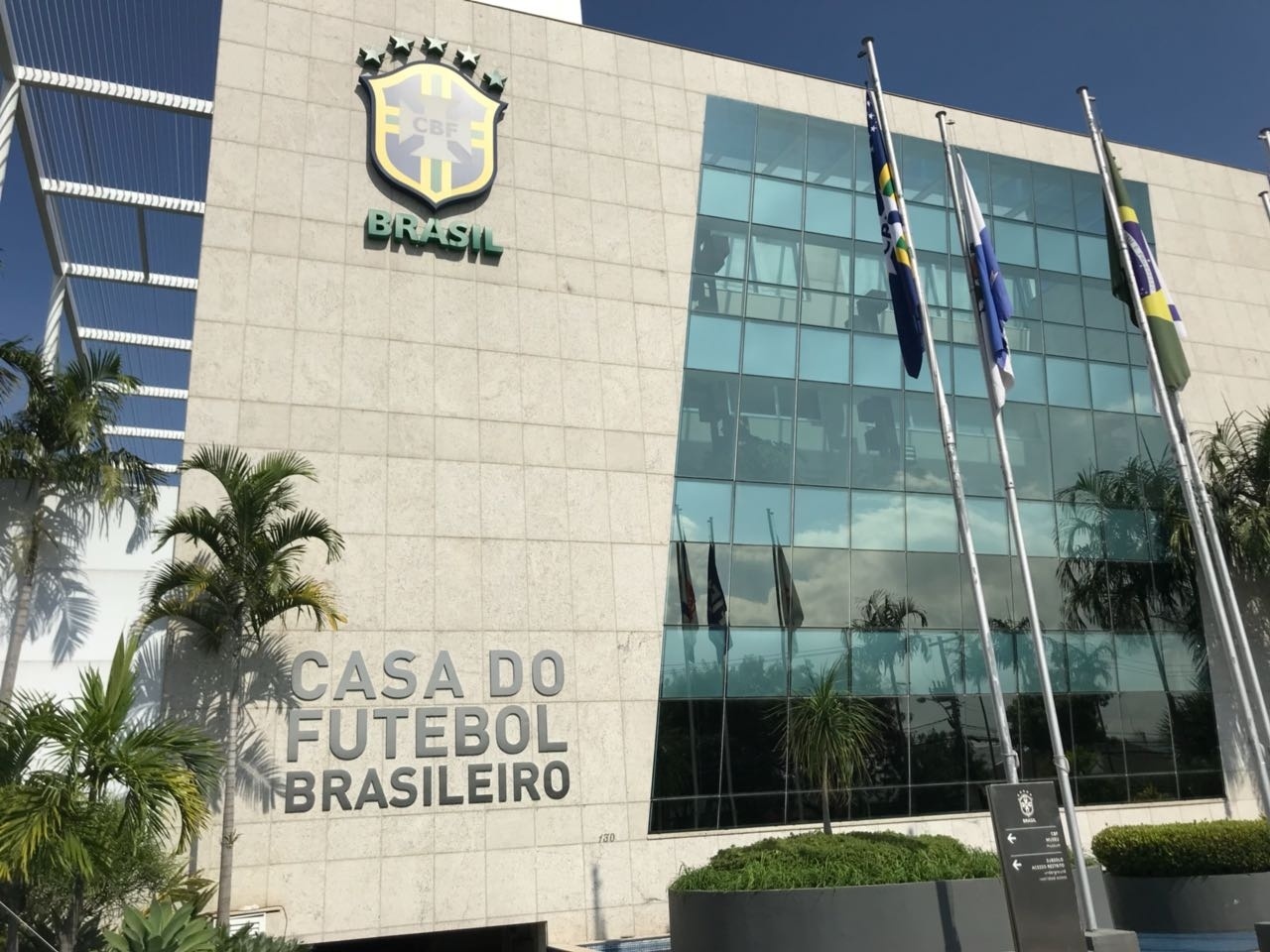Bastidor agitado marca disputa pela presidência da CBF após Ednaldo ser afastado