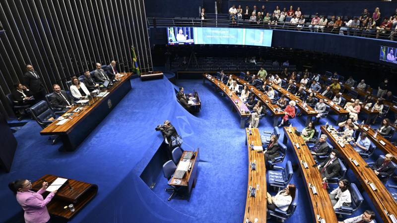 Senado aprova reserva de 30% das vagas para mulheres nos conselhos de estatais