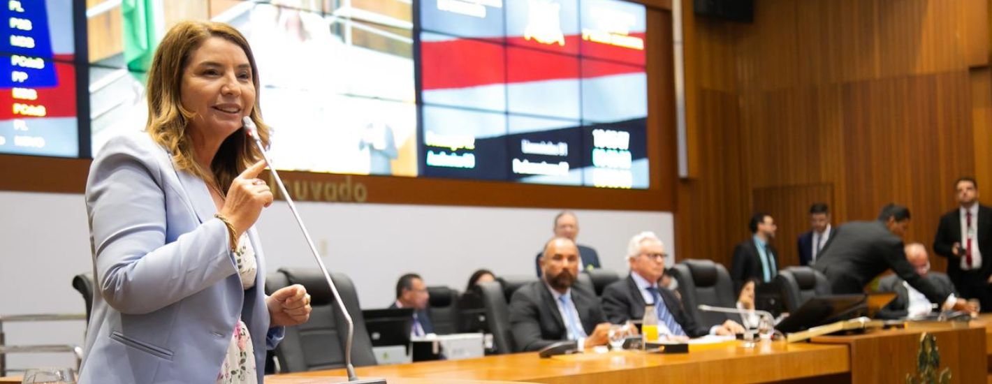 “Foi feita justiça”, diz Iracema Vale após STF confirmar legalidade de eleição na Assembleia Legislativa