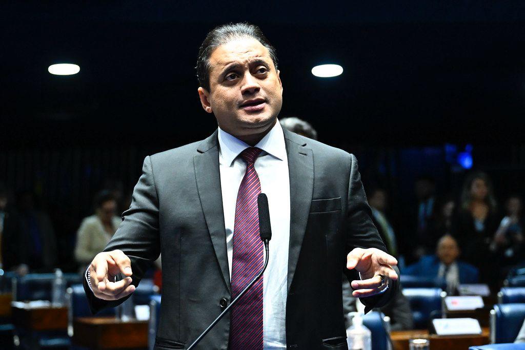 Weverton Rocha propõe incentivo a doações para instituições públicas com benefícios fiscais