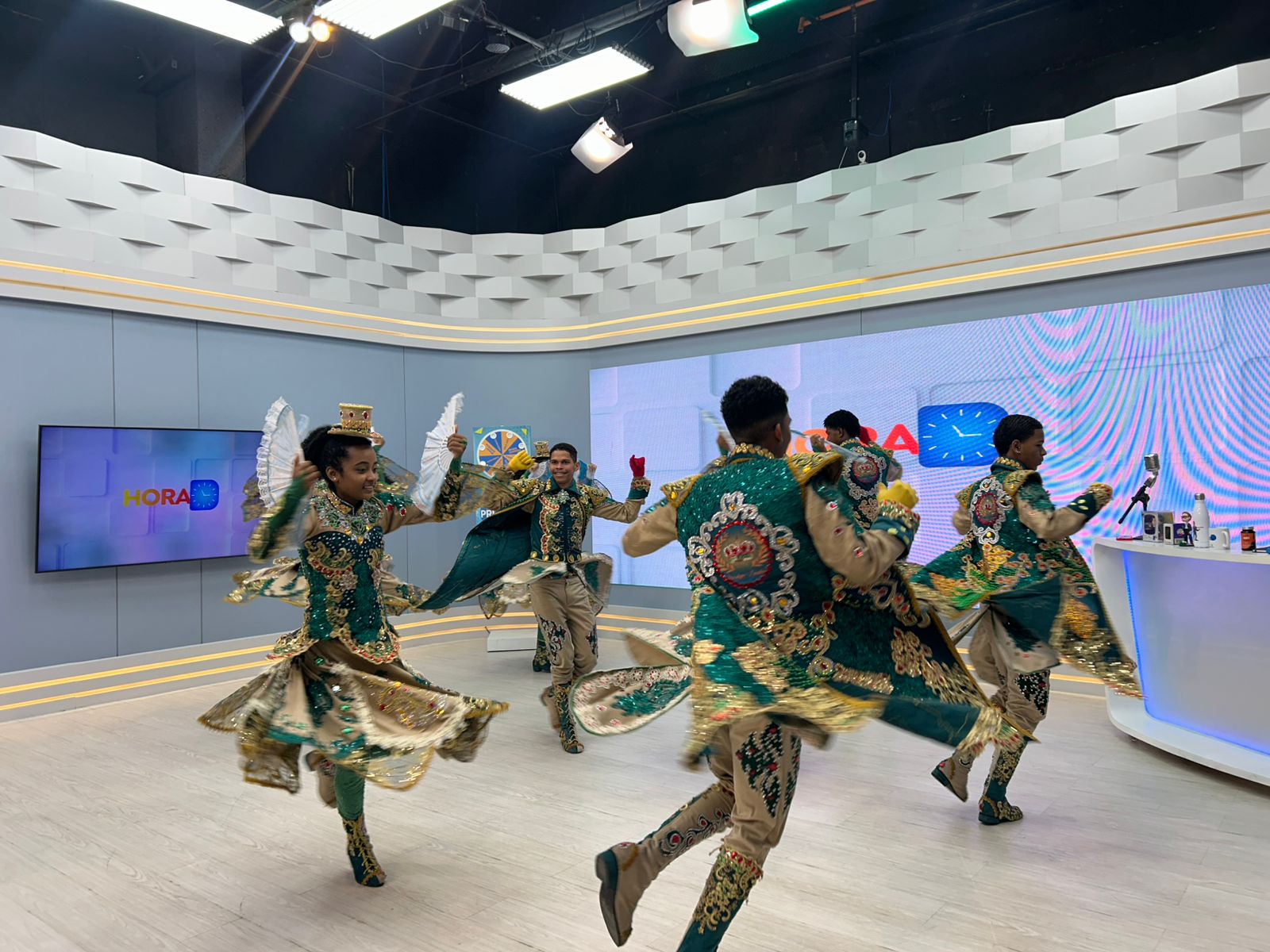 Hora D: Grupo Prestígio Lusitano mantém acesa a tradição da dança portuguesa no Maranhão