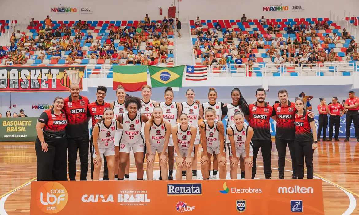 Sesi Araraquara ganha Sampaio Basquete e é bicampeão da Copa LBF