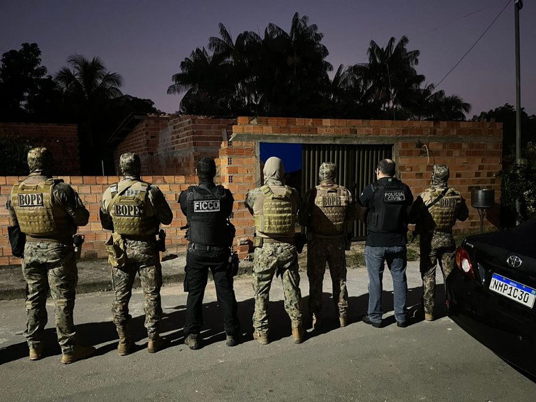 Doze pessoas são presas em operação da PF contra facções criminosas no Maranhão