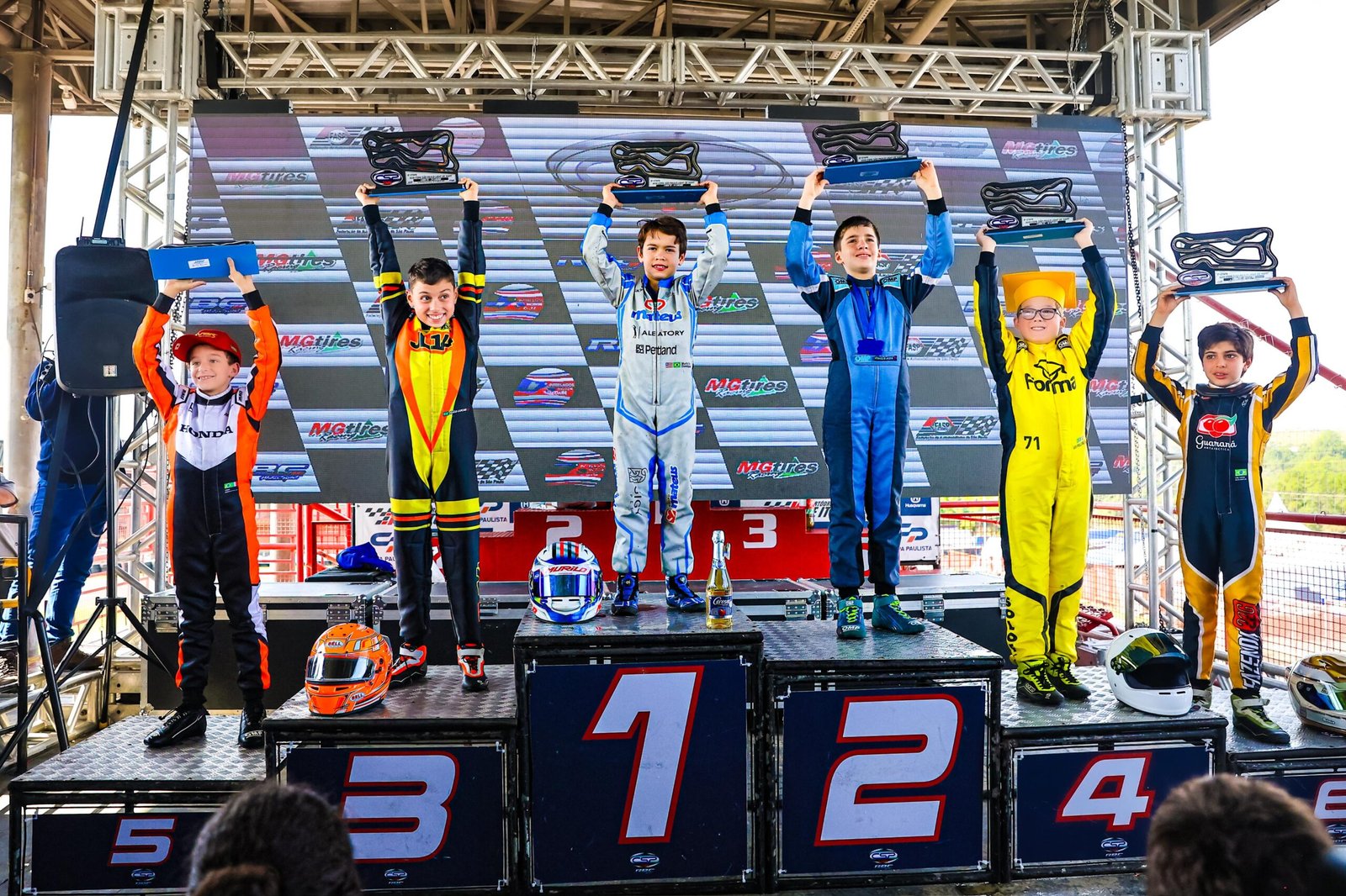 Piloto de 9 anos vence na Cadete em etapa da Copa São Paulo Light de Kart