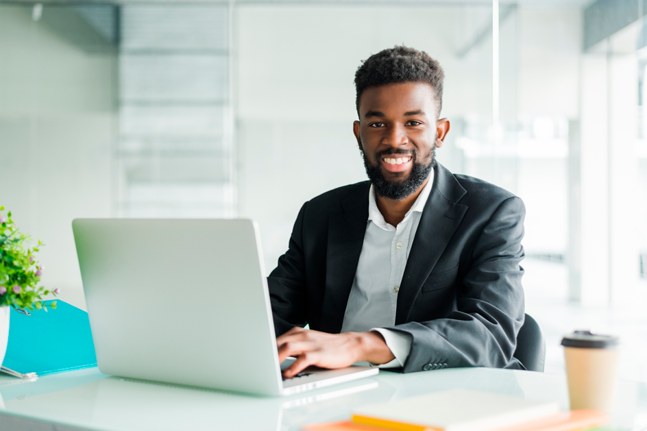 Empresa em São Luís contrata Analista de departamento pessoal com salário de até R$ 3,3 mil