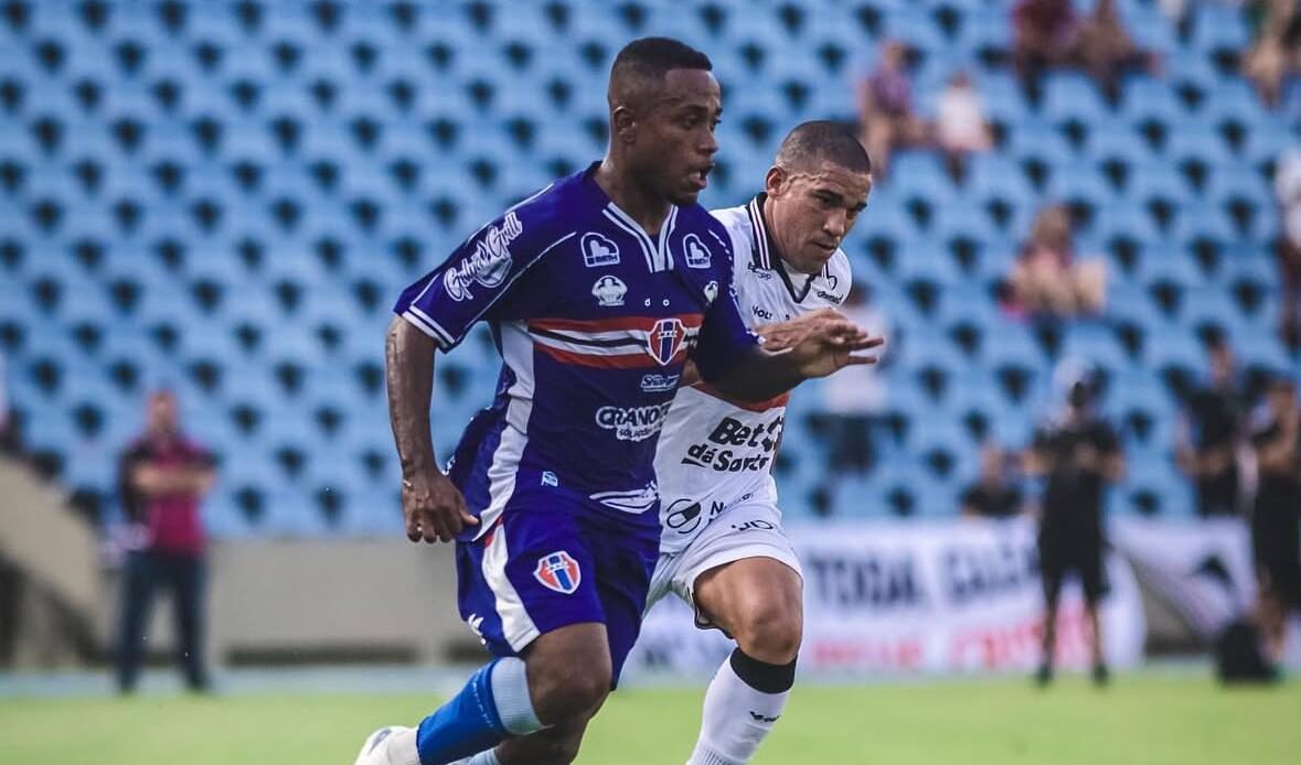 MAC leva golaço no fim e começa semifinal da Série D em desvantagem