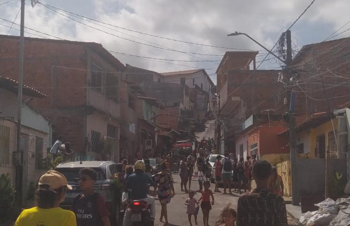 Caminhão perde força em ladeira e mata duas crianças atropeladas no bairro Redenção