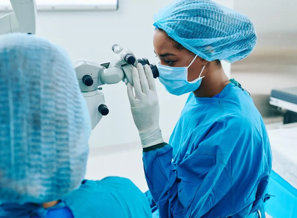 Clínica em São Luís contrata Auxiliar Oftalmológico