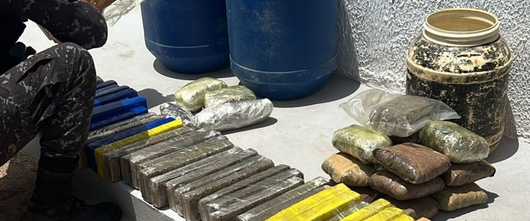 PM apreende 85 kg de drogas e prende dois em Bacabal