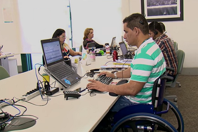 Empresa em Imperatriz abre vaga para Operador (a) de Call Center (PcD)