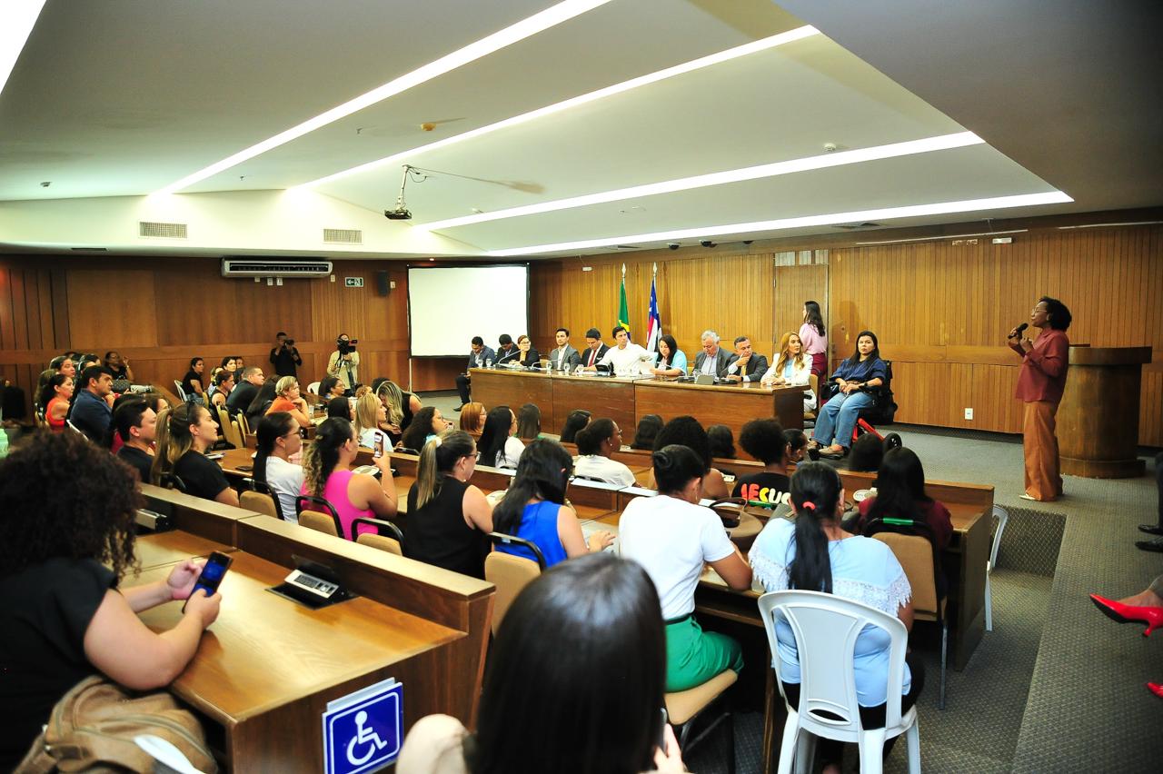 Audiência Pública discute atendimento a crianças atípicas na rede particular de saúde