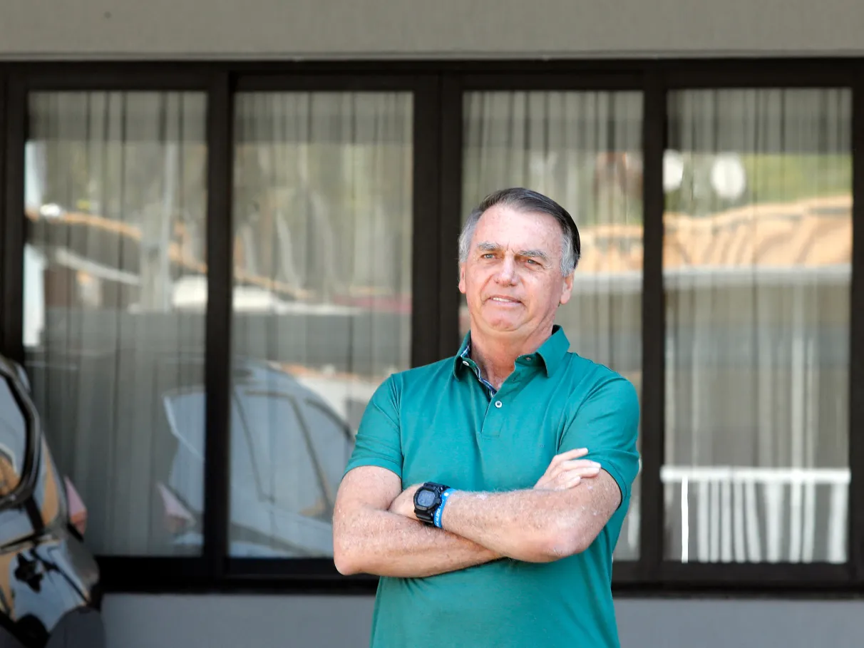 Por 4 a 0, STF mantém condenação de Bolsonaro