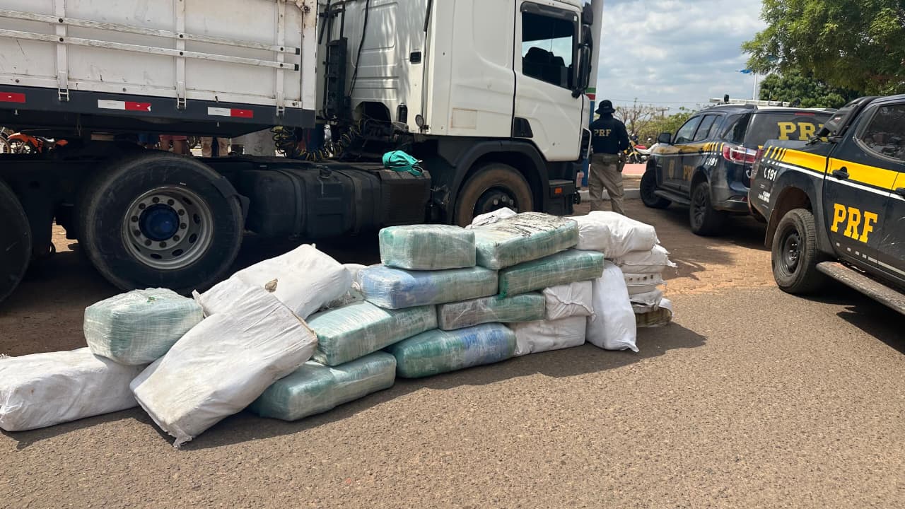Maior apreensão de drogas no MA: 1 tonelada é localizada dentro de caminhão