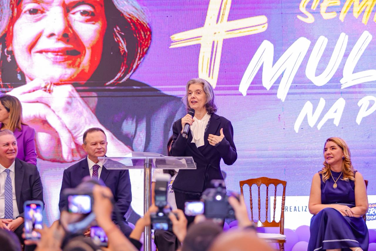 Alema sedia seminário ‘Mais Mulheres na Política’ com presença da ministra Cármen Lúcia