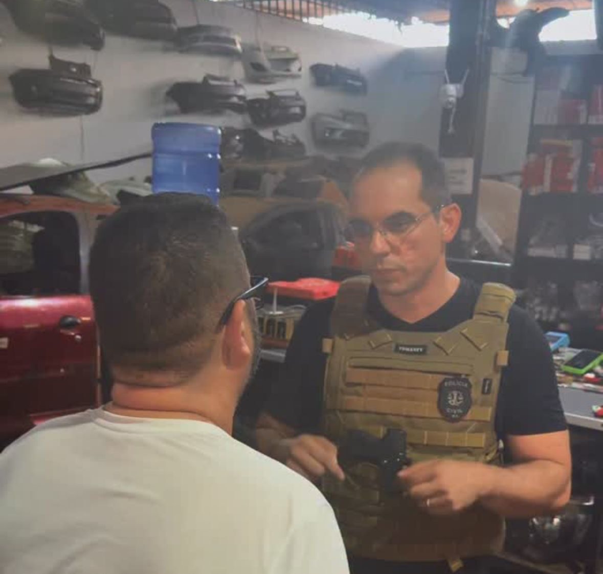 Organização criminosa especializada em roubo de carros de luxo é desarticulada em Presidente Dutra