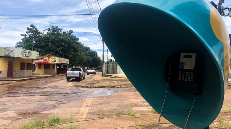 Maranhão é o terceiro estado com mais orelhões ativos e em manutenção no país; aparelhos caminham para desativação