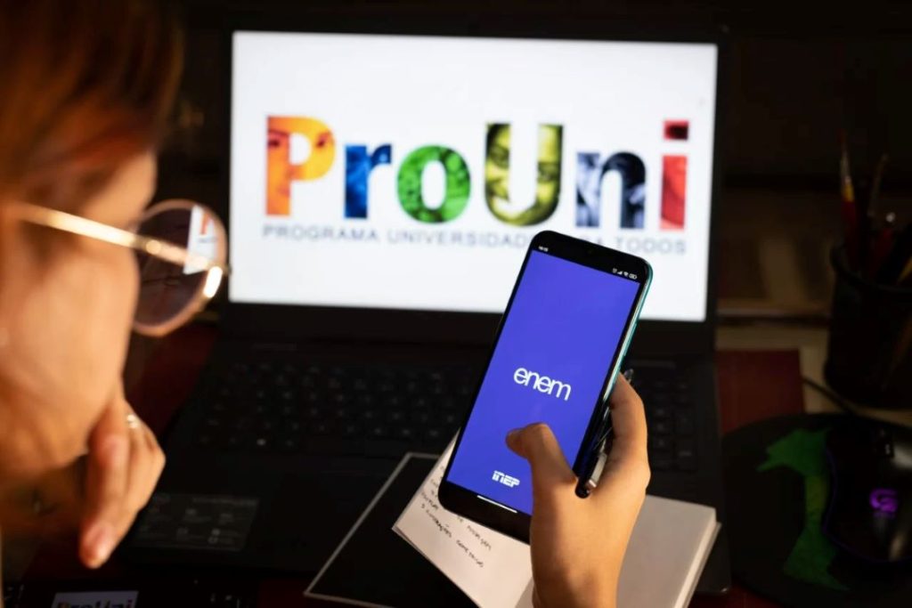 Inscrições para o ProUni começam na próxima segunda-feira (26)