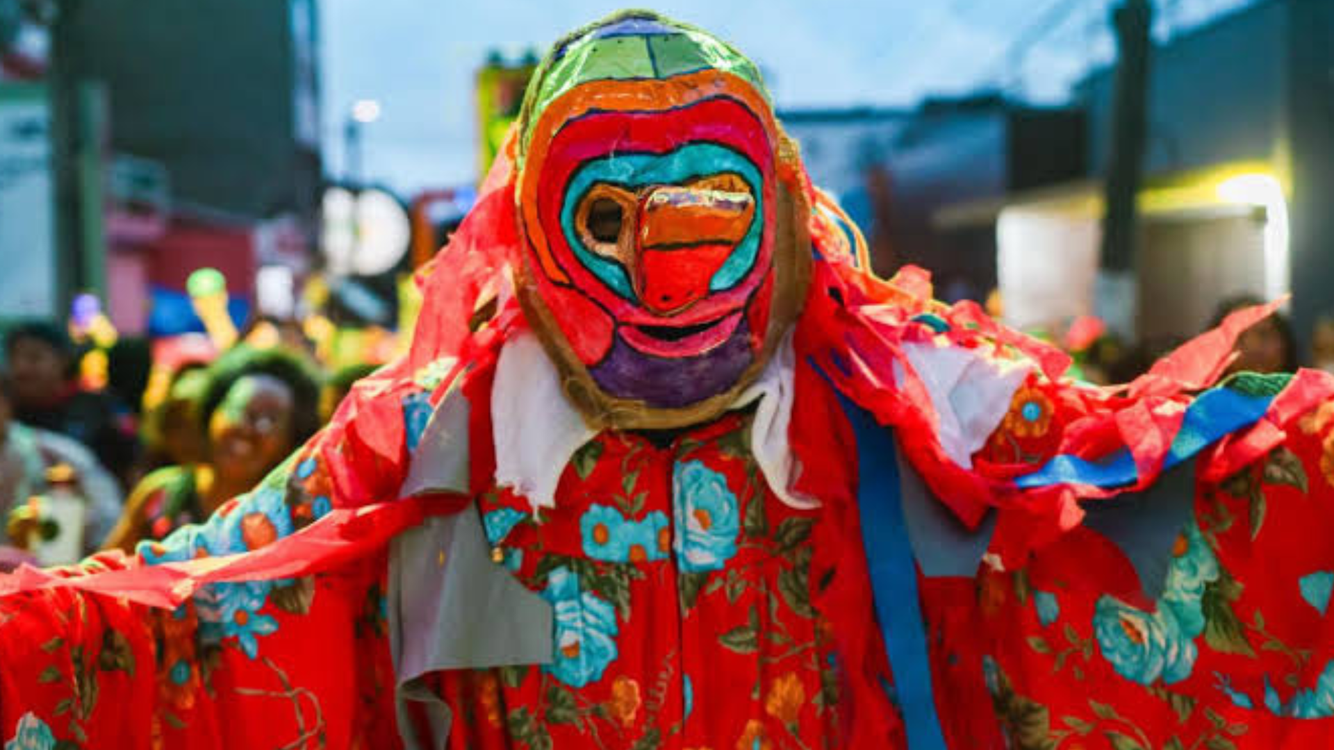 Madre, Litorânea e Rua do Passeio: veja onde curtir o Domingo de Carnaval