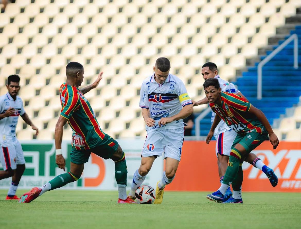 MAC vence o Sampaio Corrêa por 3 a 0 e abre larga vantagem na semifinal do Maranhense 2026