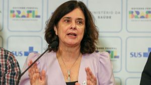 Brasília, 03/07/2023 A ministra da Saúde, Nísia Trindade, acompanhada do secretário de Atenção à Saúde, Helvécio Magalhães, do presidente do Conselho Nacional de Saúde (CNS), Fernando Pigatto e da diretora do Departamento de Saúde Mental, Sônia Barros, durante coletiva sobre ações para a expansão da assistência à saúde mental no SUS. Foto: Fabio Rodrigues-Pozzebom/ Agência Brasil