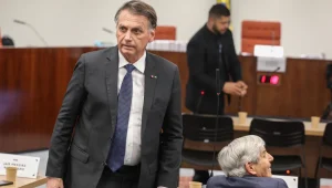 Advogados de Bolsonaro alegam “cerceamento de defesa” e apresentam recurso ao STF