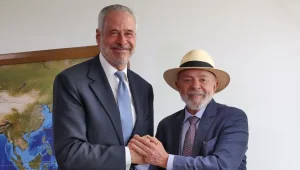 Presidente Lula nomeia André Corrêa do Lago como presidente da COP30