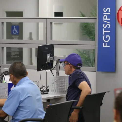 Abono salarial começa a ser pago nesta segunda (16) para nascidos em janeiro