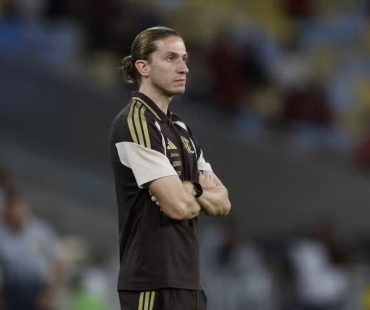Flamengo demite Filipe Luís logo após classificação com vitória por 8 a 0