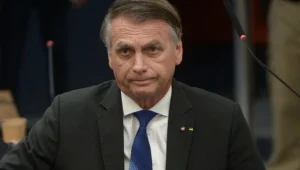 Bolsonaro vai cumprir pena na Superintendência da PF