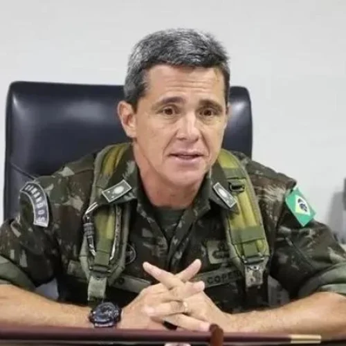 Moraes autoriza visita íntima de esposa a general preso por trama golpista