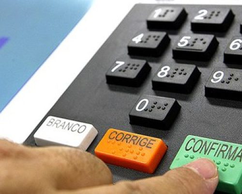 Eleições 2026: prazo para regularizar título de eleitor termina em 6 de maio