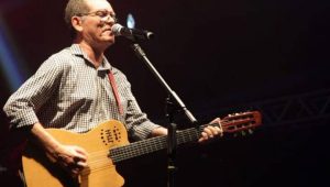 Josias Sobrinho apresenta show “Canção em Canção” no Teatro João do Vale