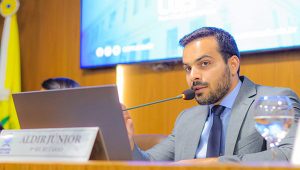 Vereador Aldir Júnior é internado na UTI com infecção na garganta