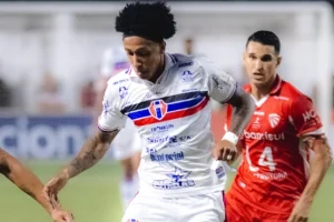 MAC recebe Ceará pela Copa do Brasil em busca de classificação e premiação superior a R$ 1 milhão