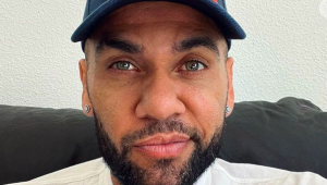 Defesa de Daniel Alves pede teste psicológico em jovem que o acusa de agressão sexual
